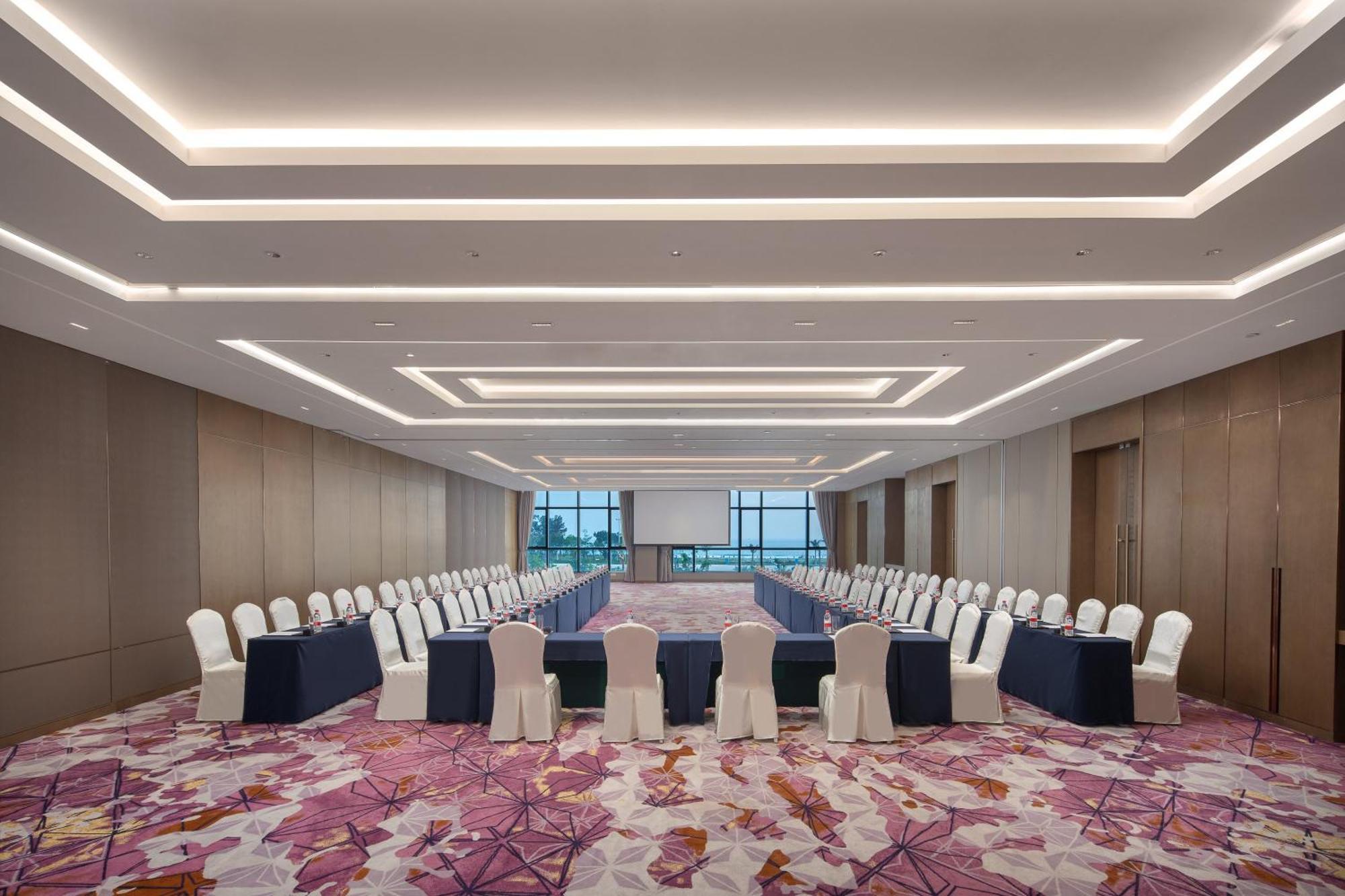 Crowne Plaza Beihai Silver Beach By Ihg Bagian luar foto