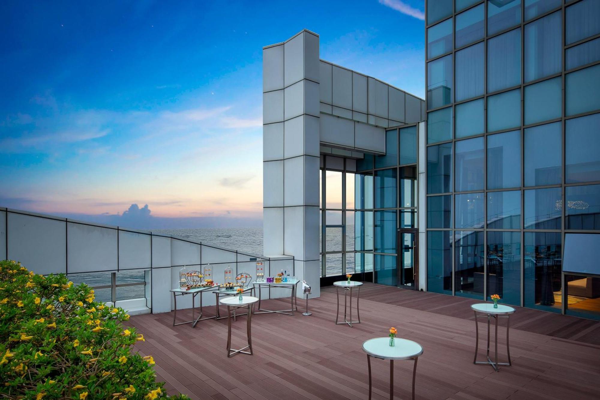 Crowne Plaza Beihai Silver Beach By Ihg Bagian luar foto