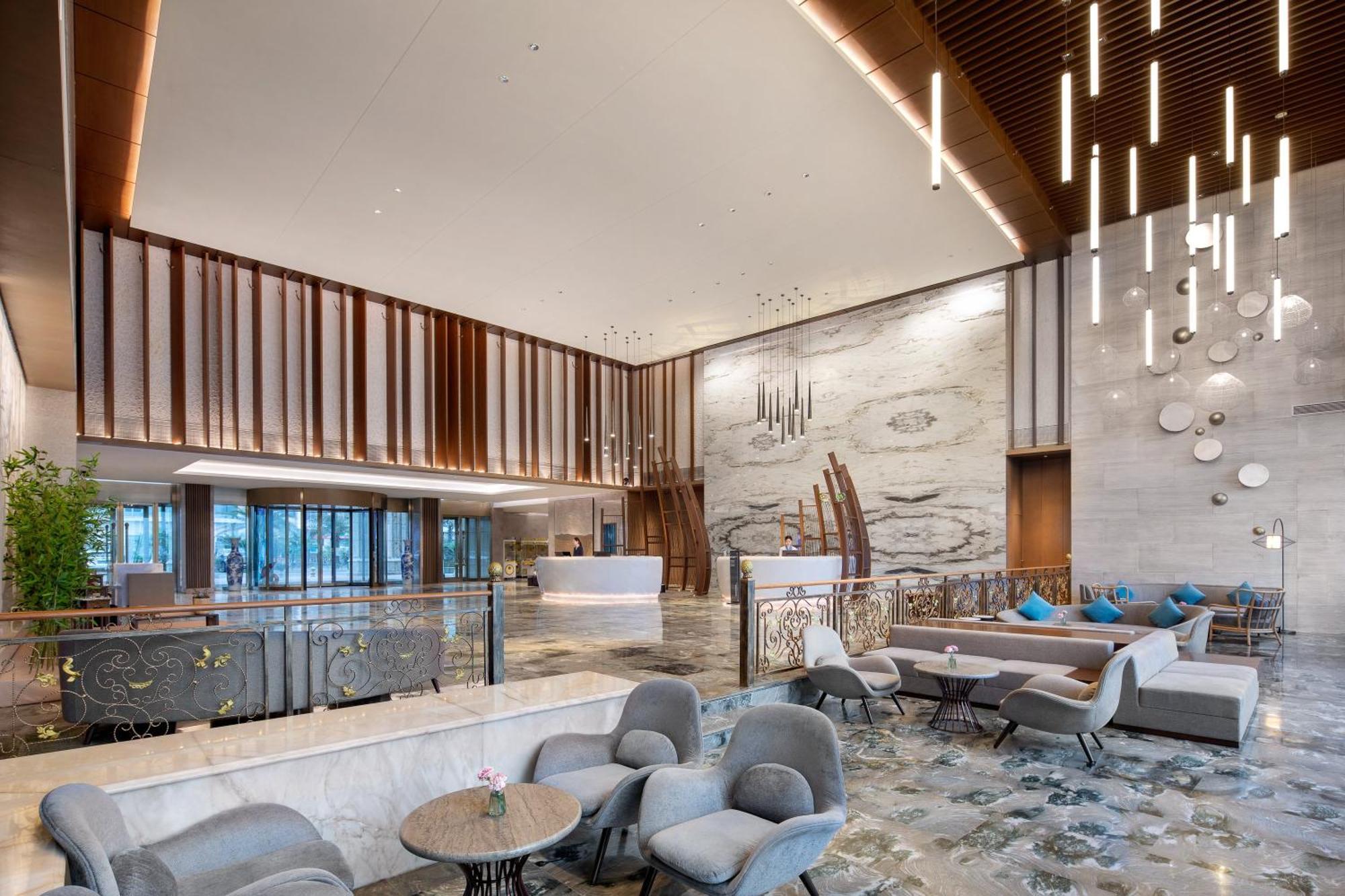 Crowne Plaza Beihai Silver Beach By Ihg Bagian luar foto