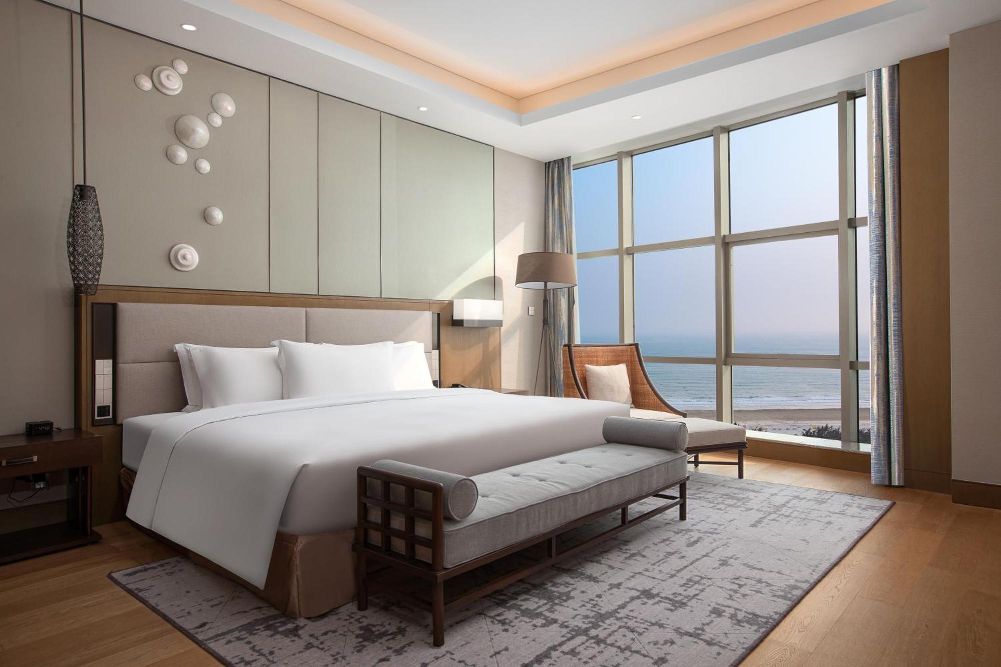 Crowne Plaza Beihai Silver Beach By Ihg Bagian luar foto