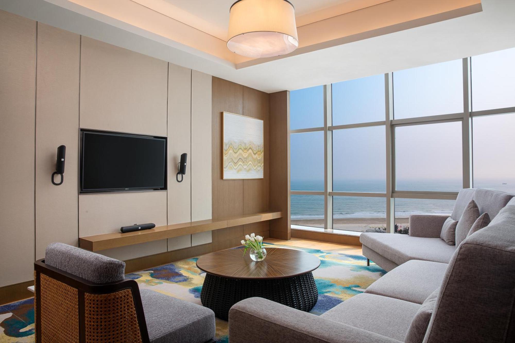 Crowne Plaza Beihai Silver Beach By Ihg Bagian luar foto