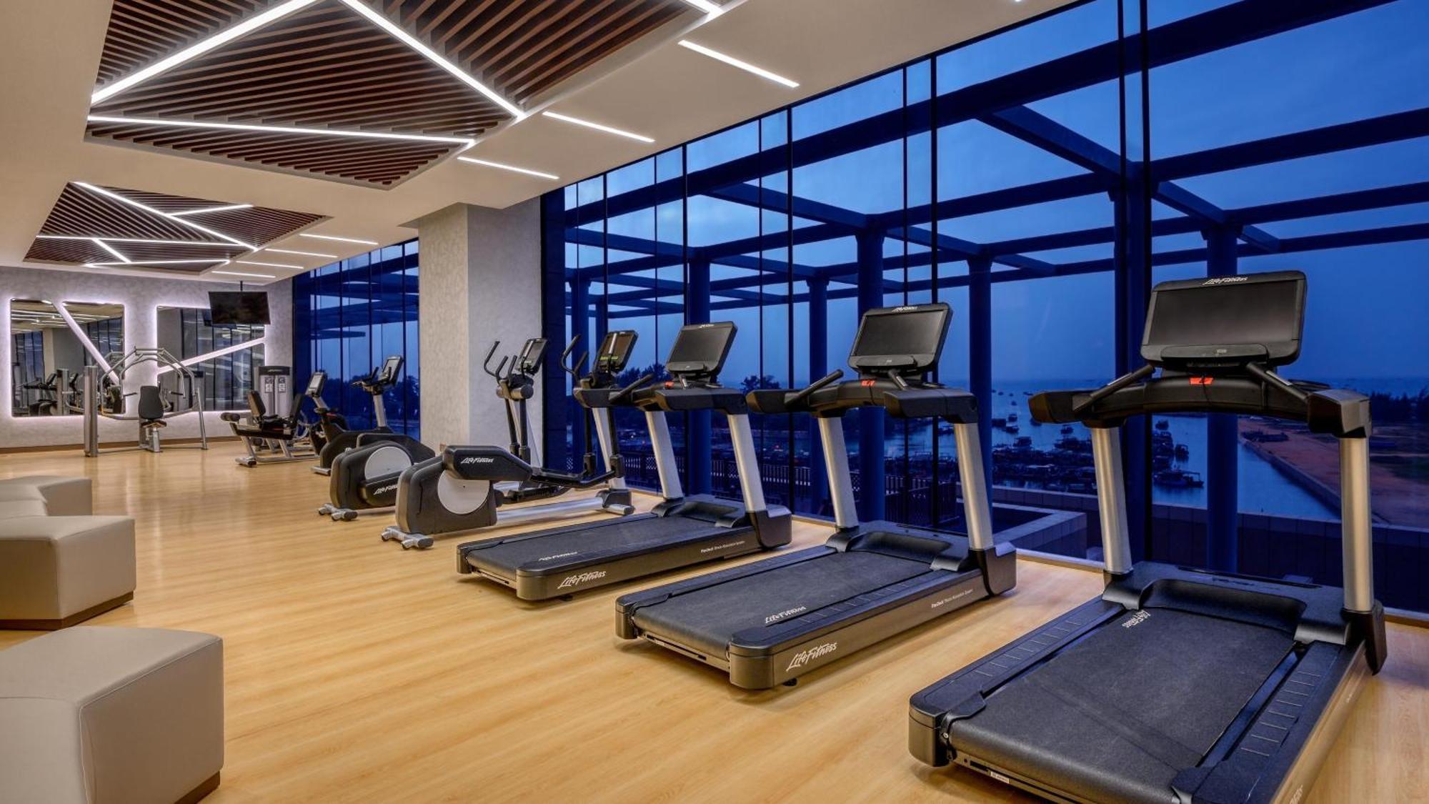 Crowne Plaza Beihai Silver Beach By Ihg Bagian luar foto