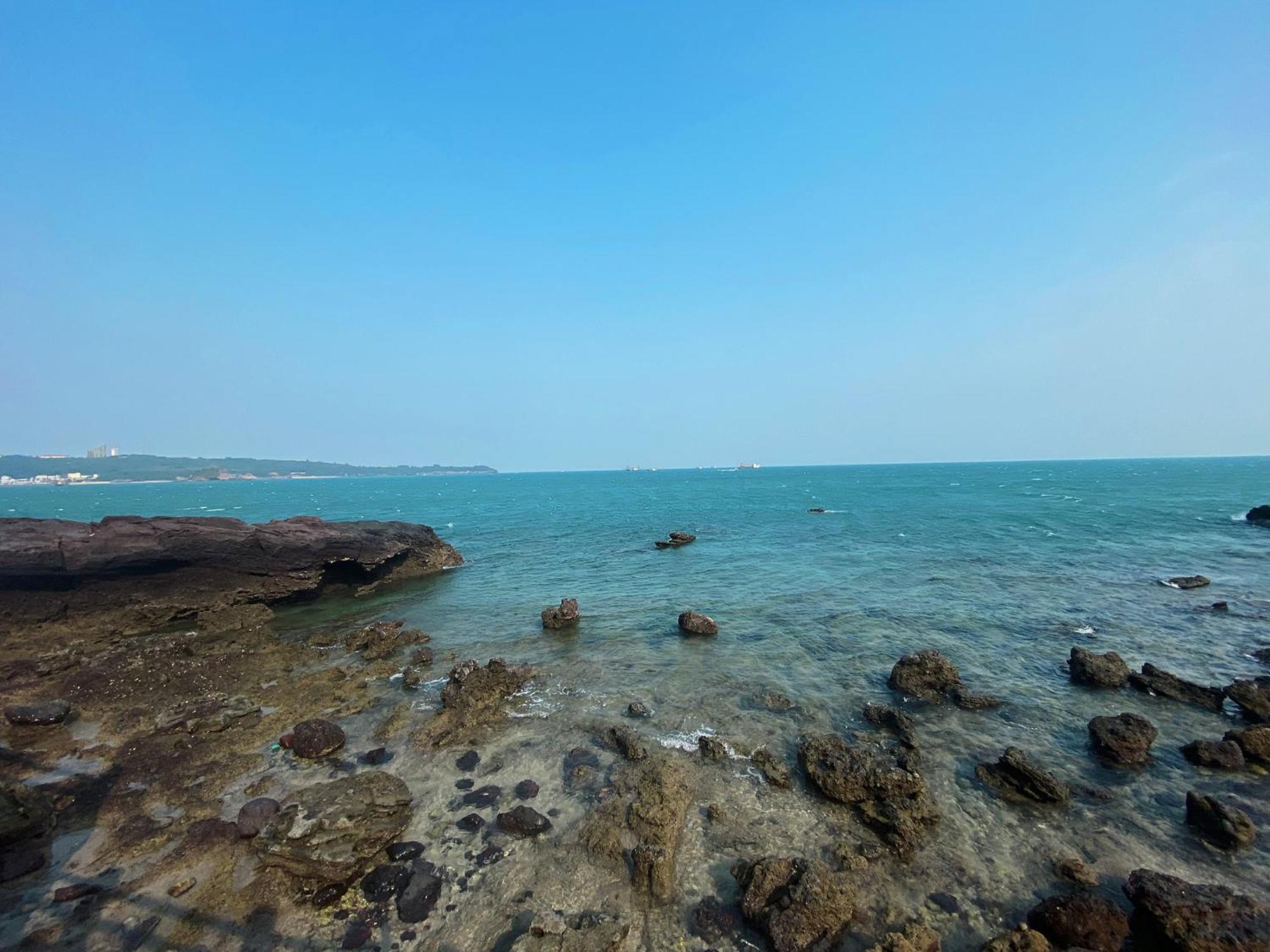 Crowne Plaza Beihai Silver Beach By Ihg Bagian luar foto