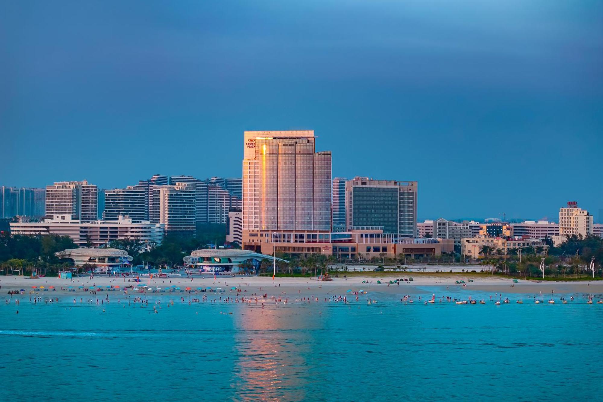 Crowne Plaza Beihai Silver Beach By Ihg Bagian luar foto